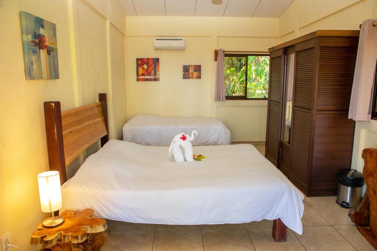 Jungle Lodge At Wild Sun Rescue Center Cabuya  Экстерьер фото